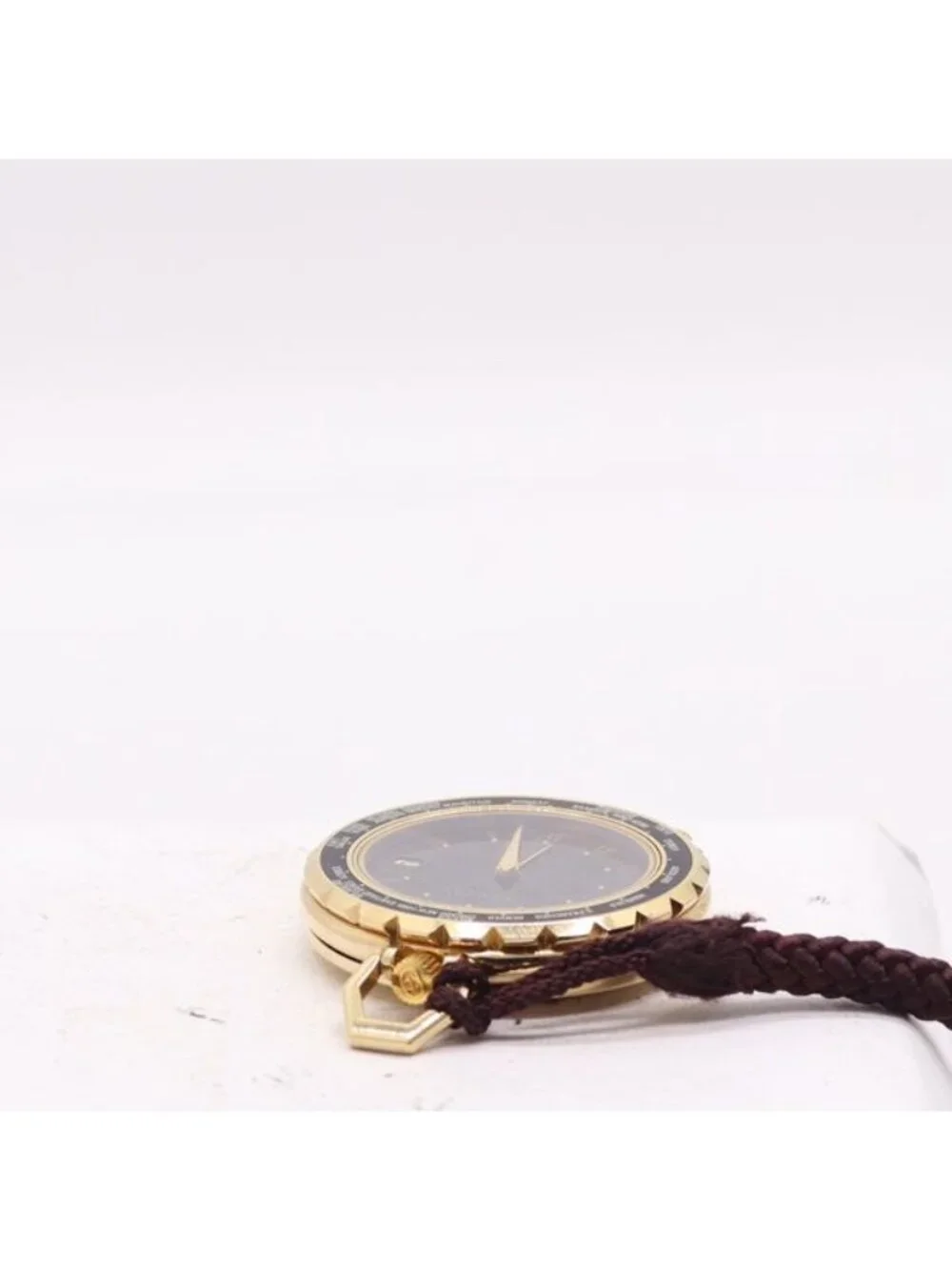 Gucci Alarm Quartz Date Black Dial Moderate Watch